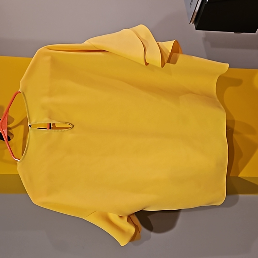 Bright Yellow Ruffle sleeve top - Picture 3 of 4